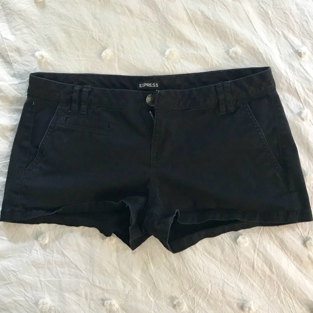 EXPRESS Shorts